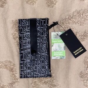 Badgley Mischka Monochrome Logo Wallet
